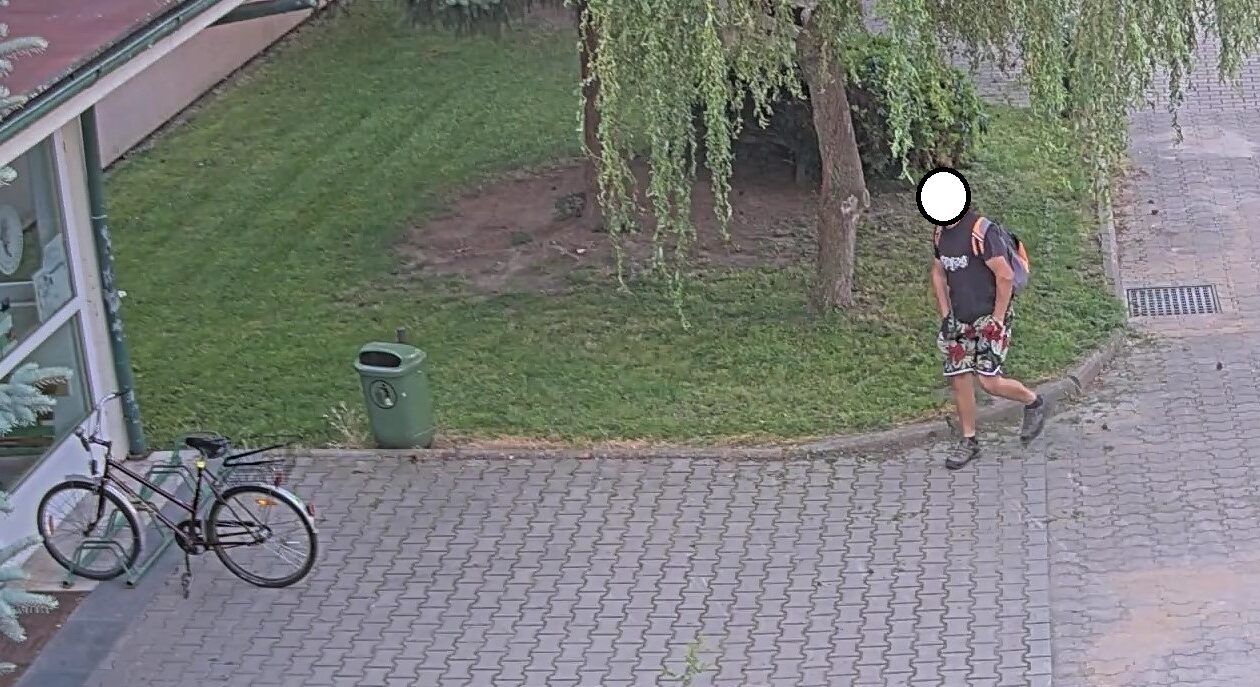 Odcizení jízdního kola u školy