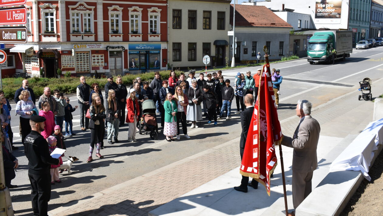 Odhalení nového pomníku a uctění obětí světových válek